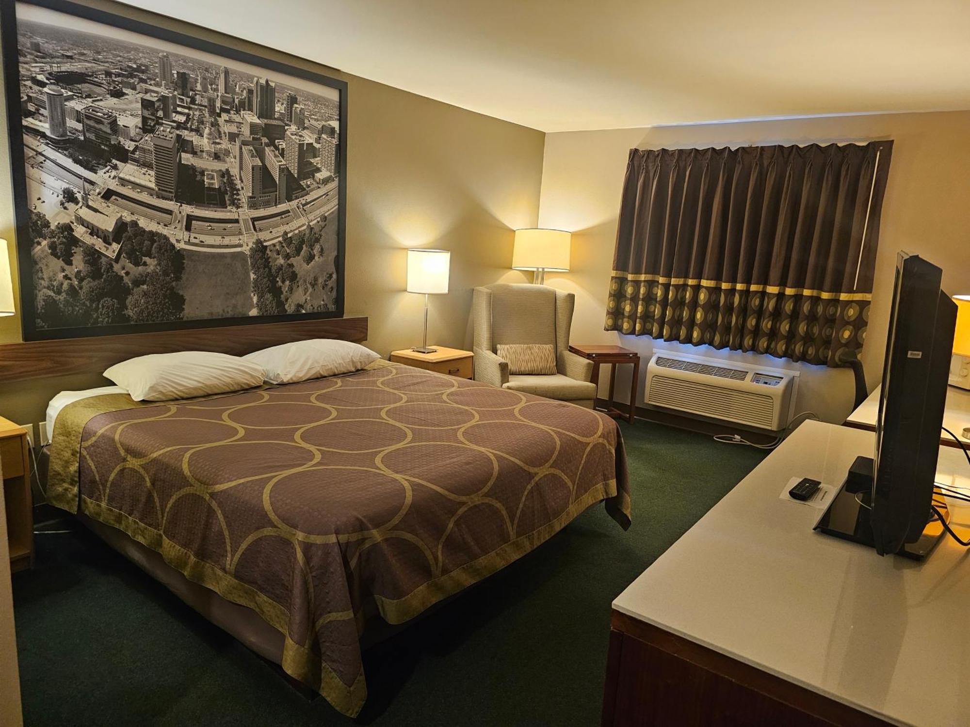 Super 8 By Wyndham Ava Motel Kültér fotó